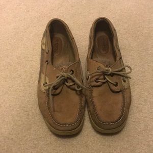 Sperrys in tan size 9
